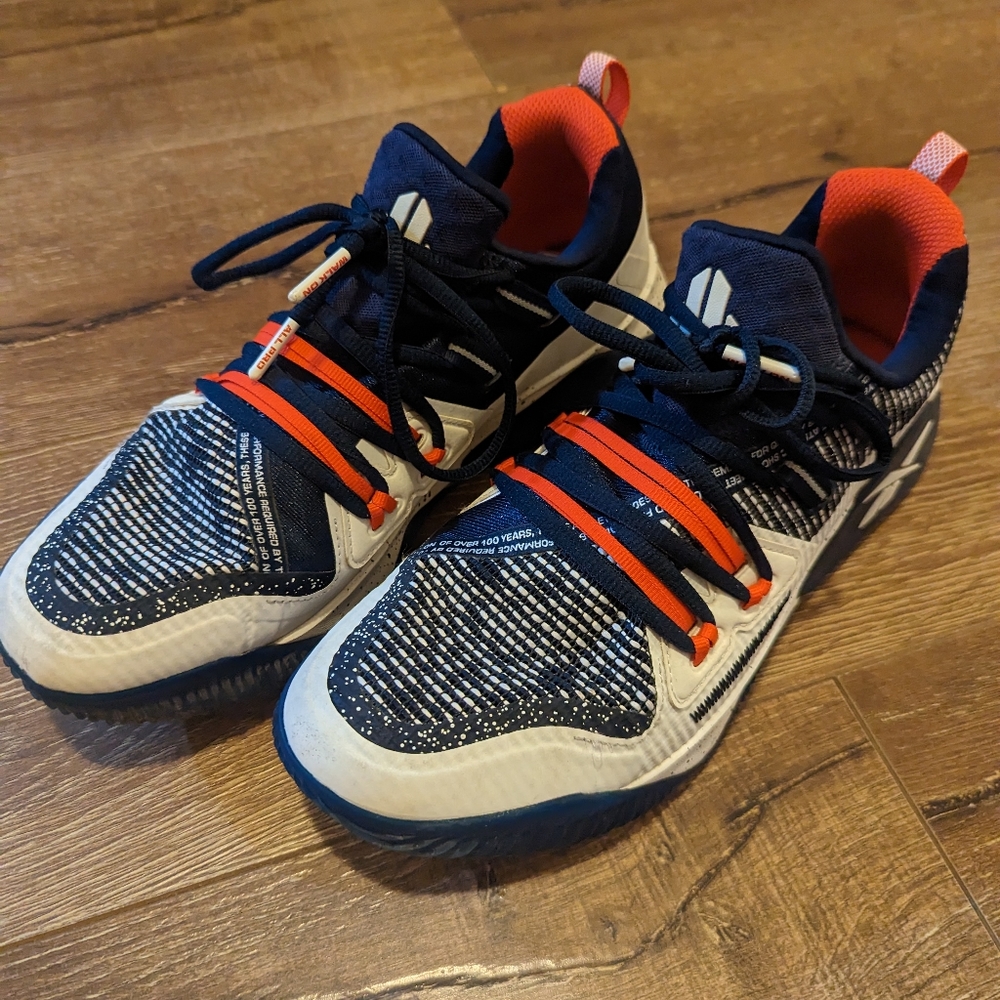 Men's shoes